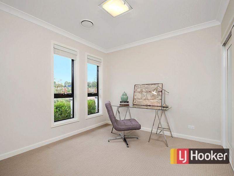 8 Arnold Avenue, Kellyville NSW 2155