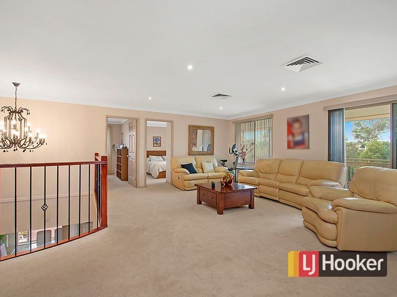 16 Paramount Crescent, Kellyville NSW 2155