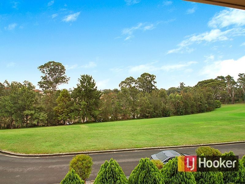16 Paramount Crescent, Kellyville NSW 2155