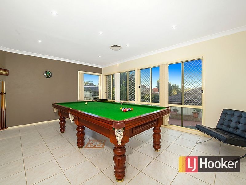 22 Broadleaf Crescent, Beaumont Hills NSW 2155