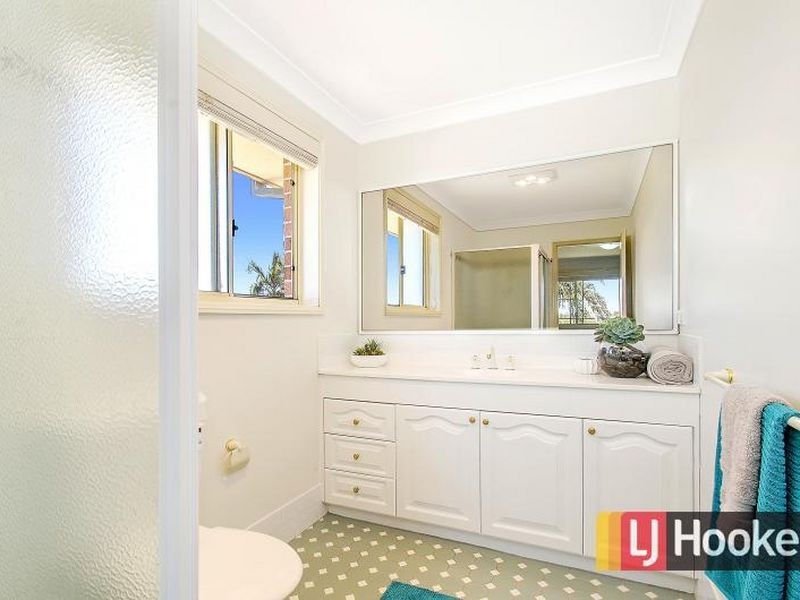 43 Pagoda Crescent, Quakers Hill NSW 2763