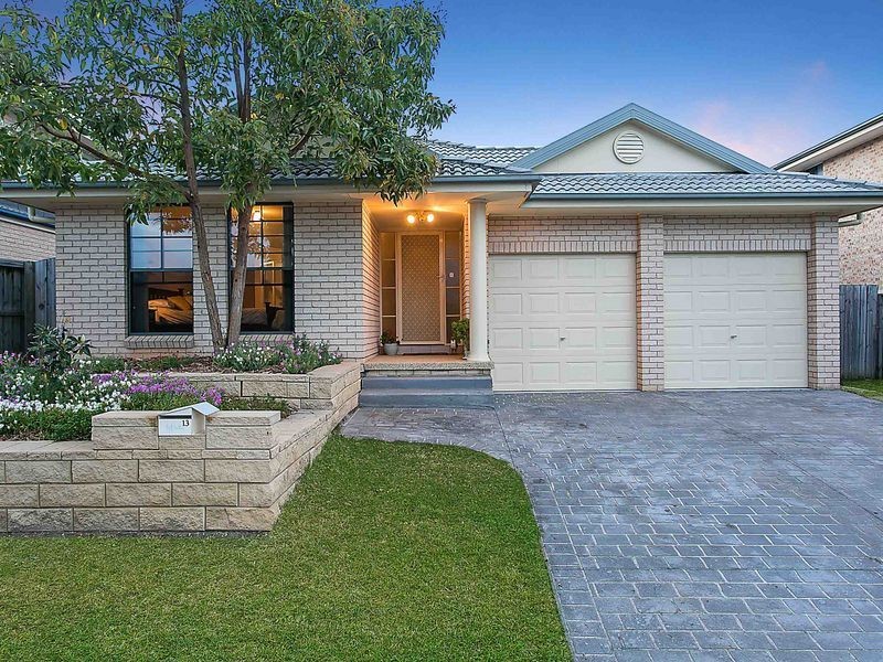 13 Epsam Avenue, Stanhope Gardens NSW 2768