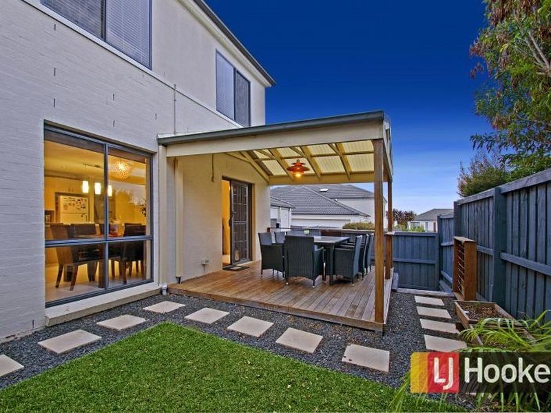 8 Somersby Circuit, Acacia Gardens NSW 2763