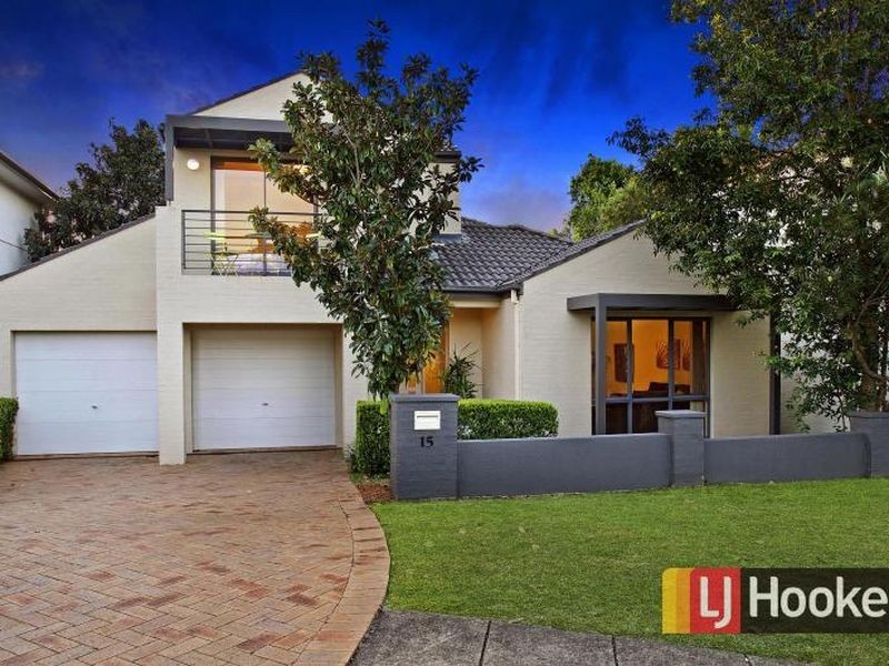 15 Rochdale Circuit, Stanhope Gardens NSW 2768