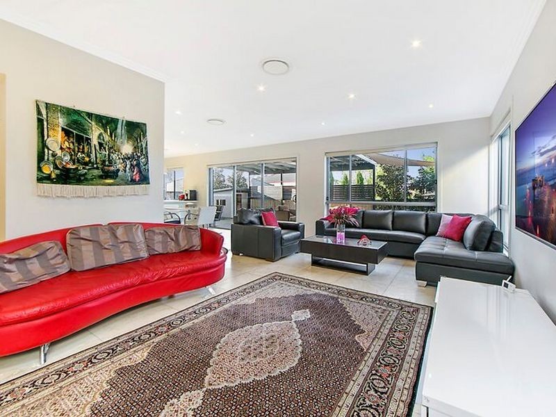 20 Ashtead Parade, Stanhope Gardens NSW 2768