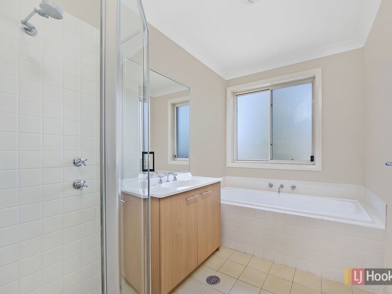 10 Leyburn Street, Stanhope Gardens NSW 2768