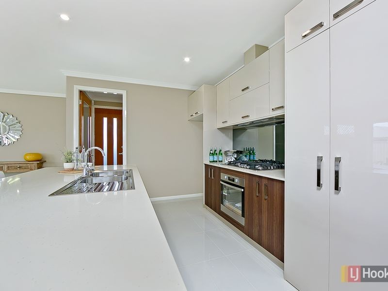 8 Schoffel Street, Riverstone NSW 2765