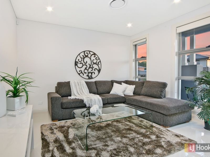 13 Piora Street, Colebee NSW 2761