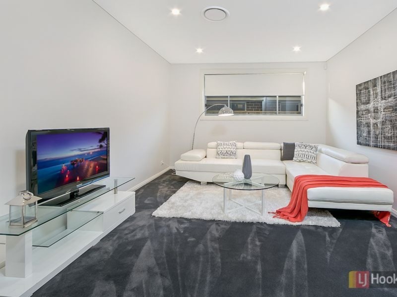 13 Piora Street, Colebee NSW 2761