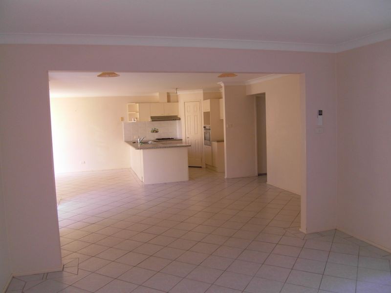 12 Blythe Avenue, Glenwood NSW 2768