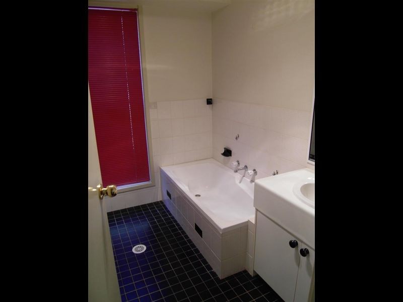 32 Denton Street, Quakers Hill NSW 2763