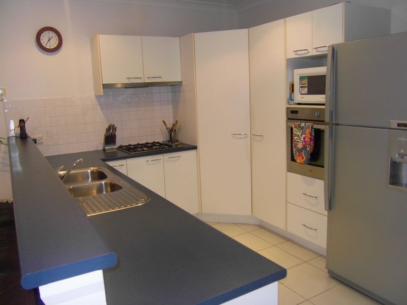 8 Rye Street, Stanhope Gardens NSW 2768