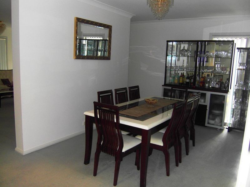 8 Rye Street, Stanhope Gardens NSW 2768