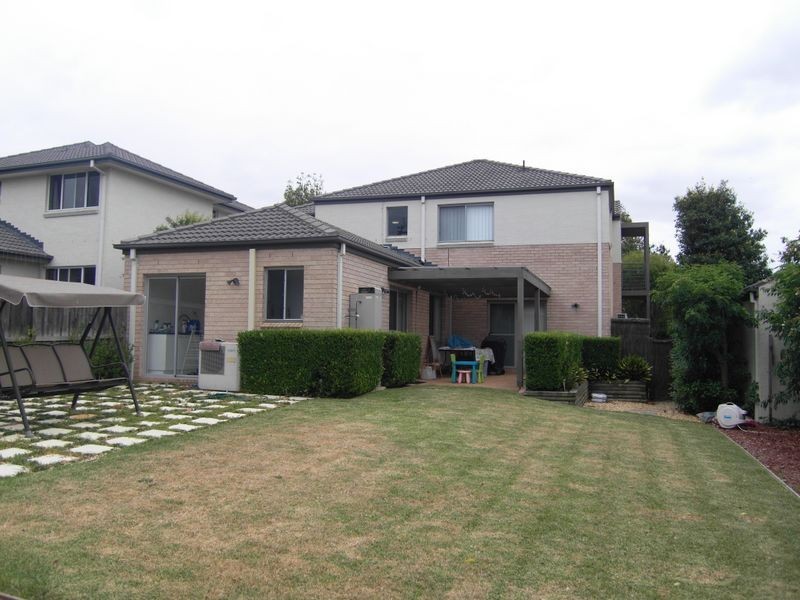 8 Rye Street, Stanhope Gardens NSW 2768