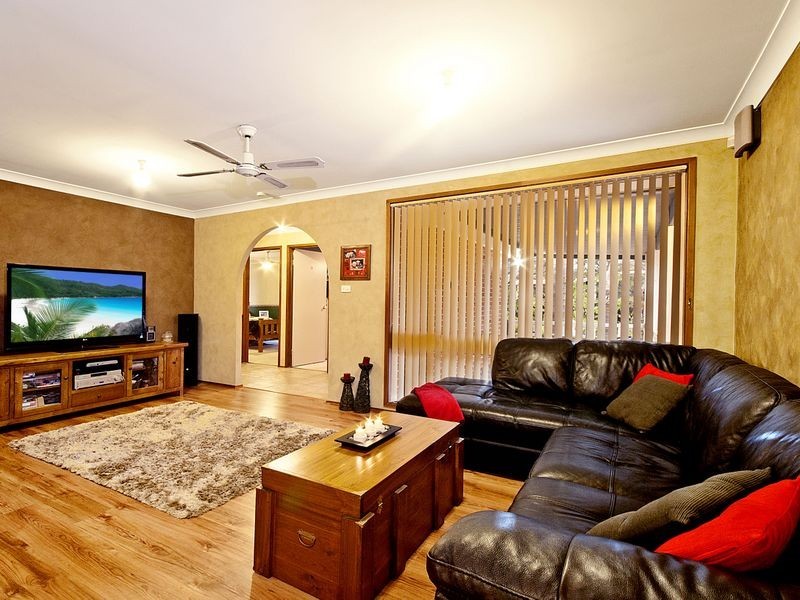 30 Zammit Avenue, Quakers Hill NSW 2763