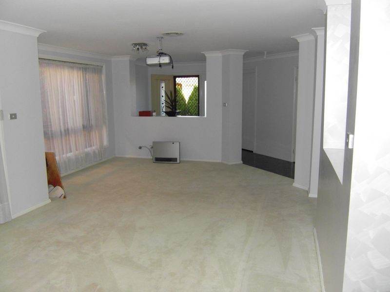 11 Blythe Avenue, Glenwood NSW 2768