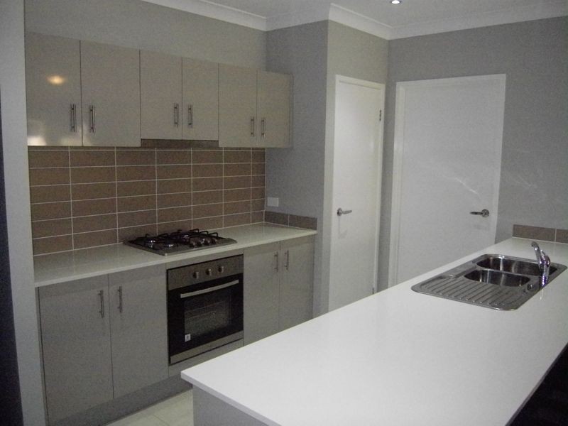 120 Greenview Parade, The Ponds NSW 2769