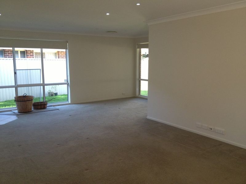 66 Phoenix Avenue, Stanhope Gardens NSW 2768