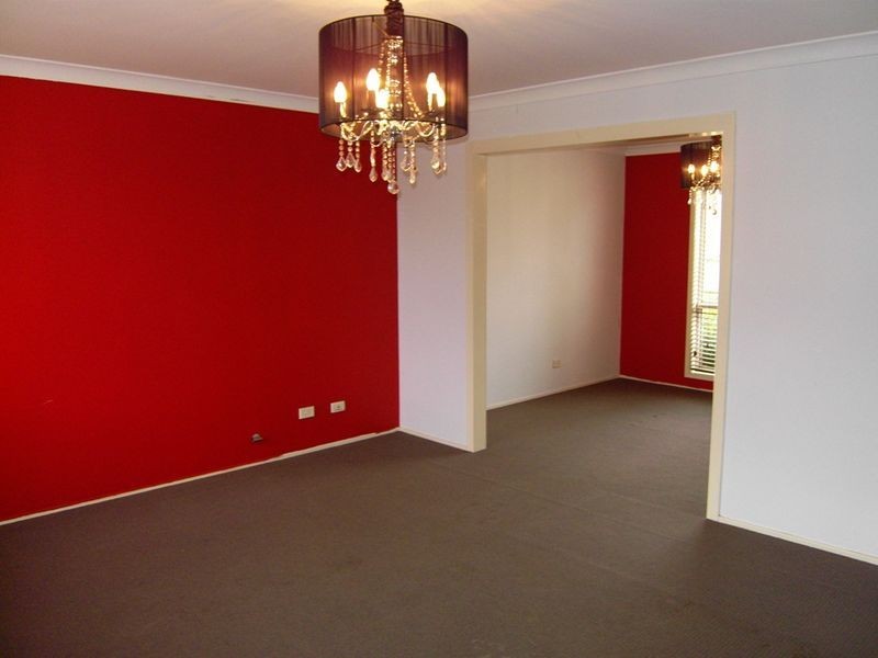 27 Meldon Place, Stanhope Gardens NSW 2768