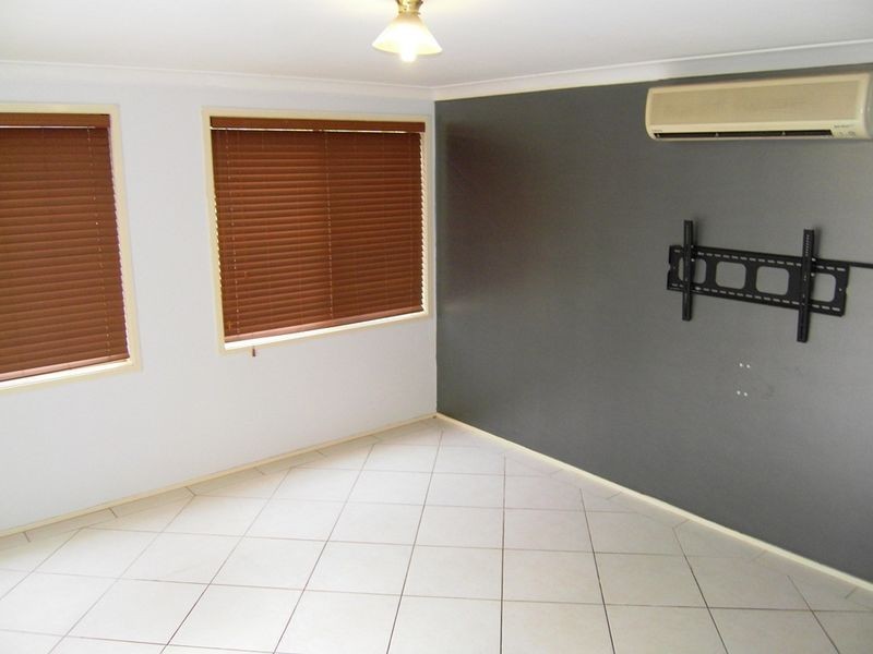 27 Meldon Place, Stanhope Gardens NSW 2768