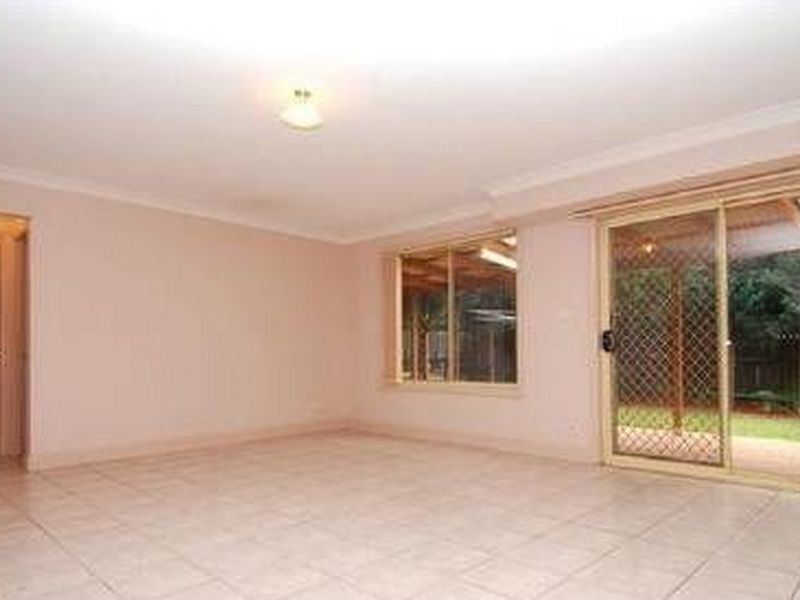 16 Tellicherry Ct, Beaumont Hills NSW 2155
