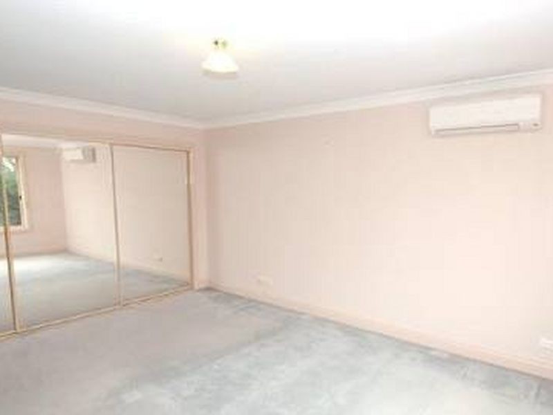 16 Tellicherry Ct, Beaumont Hills NSW 2155