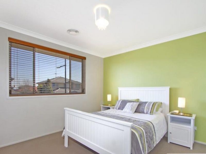 27 Ulmara Avenue, The Ponds NSW 2769