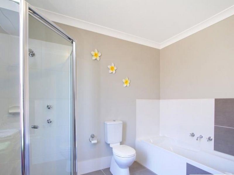 27 Ulmara Avenue, The Ponds NSW 2769