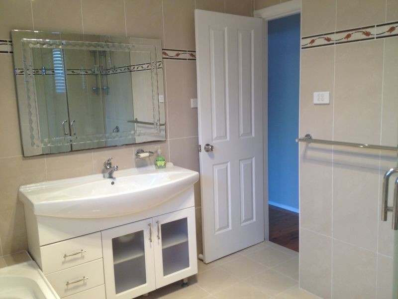 48 Faulkland Crescent, Kings Park NSW 2148