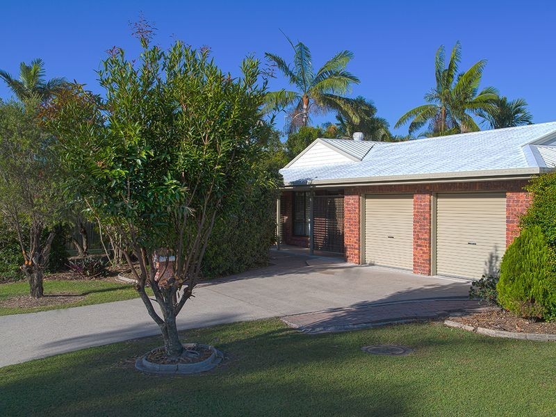3 SALGADO STREET, Boyne Island QLD 4680