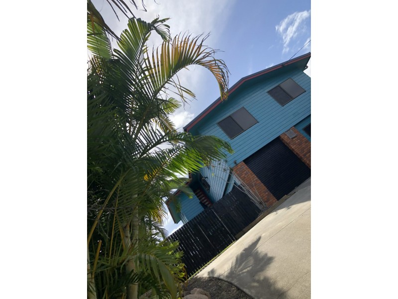 39 HAMPTON DRIVE, Tannum Sands QLD 4680