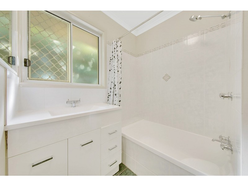 3 Colyer Avenue, Tannum Sands QLD 4680