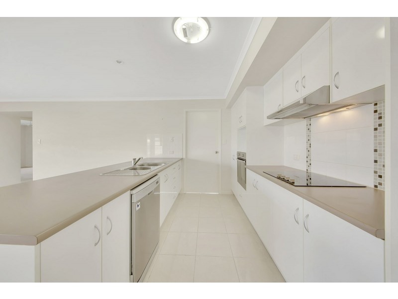 9 Surita Court, Boyne Island QLD 4680