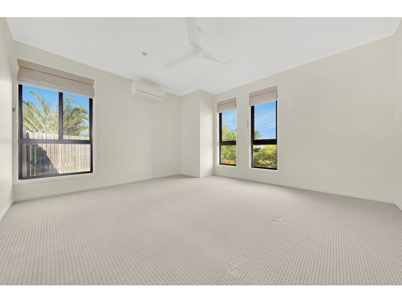 9 Surita Court, Boyne Island QLD 4680