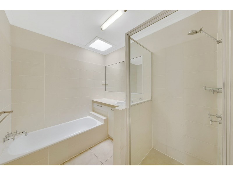 1 Creswell Court, Tannum Sands QLD 4680