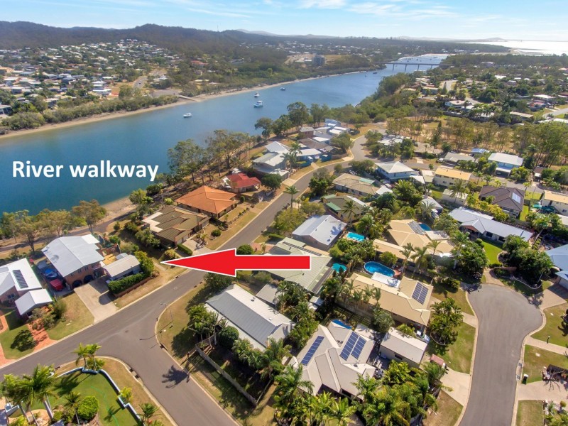 1 Creswell Court, Tannum Sands QLD 4680