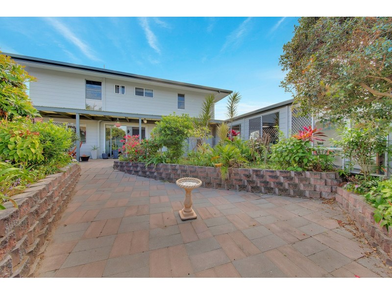 11 Blackwell Street, Tannum Sands QLD 4680