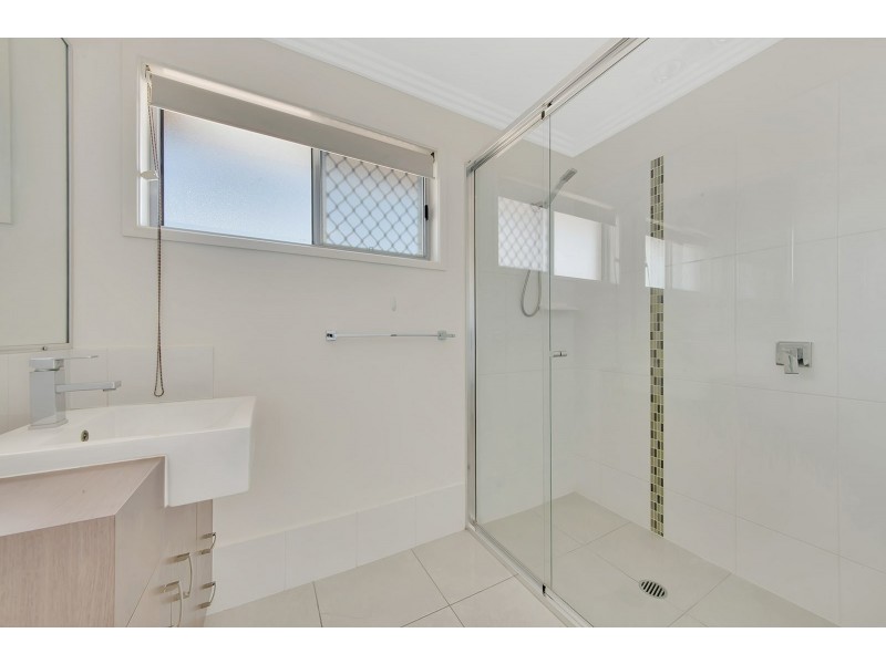 34 Bauhinia Street, Boyne Island QLD 4680