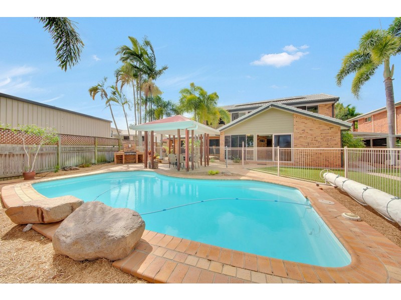 18 Bevington Street, Tannum Sands QLD 4680