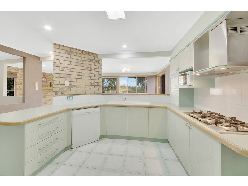 18 Bevington Street, Tannum Sands QLD 4680