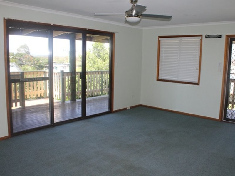 14 Sayre Crescent, Boyne Island QLD 4680