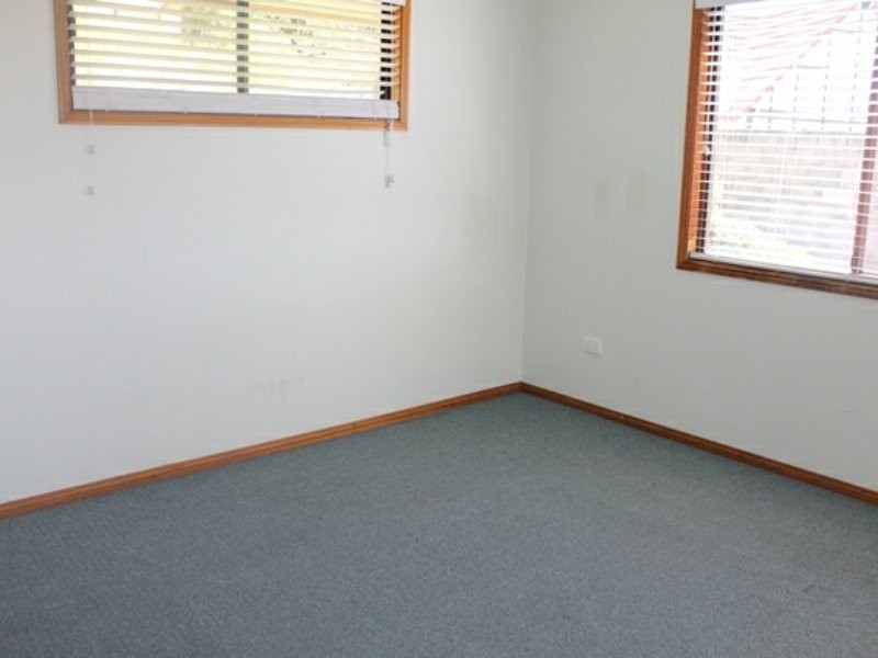 14 Sayre Crescent, Boyne Island QLD 4680