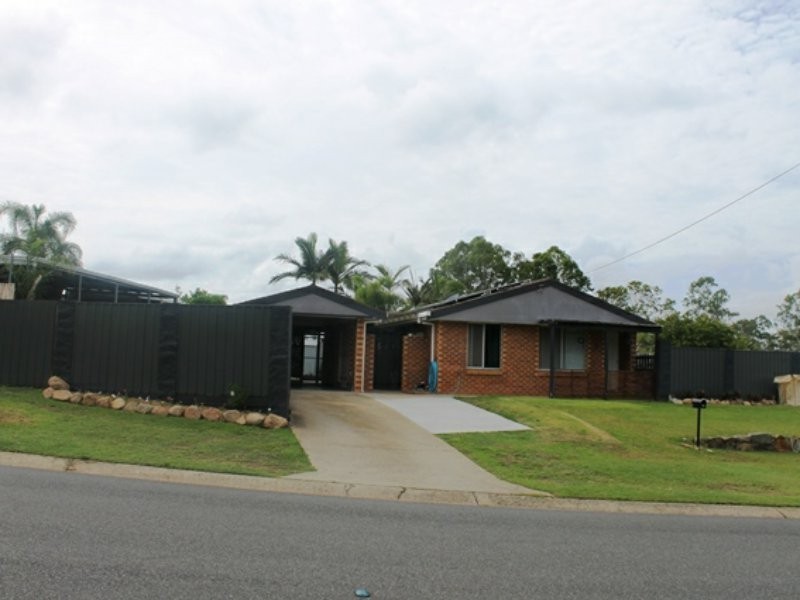 14 Edward Street, Boyne Island QLD 4680