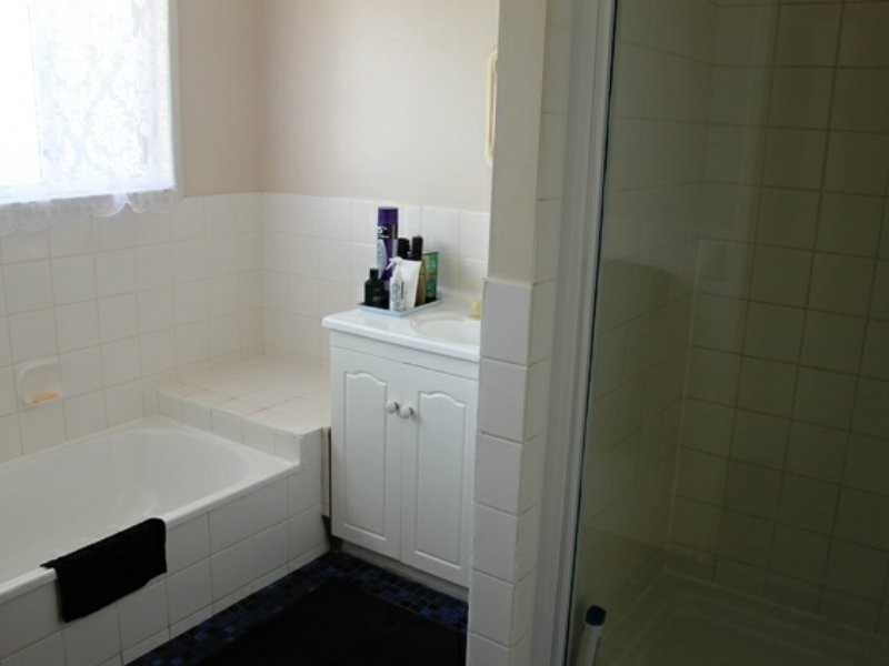 54 Latrobe Street, Tannum Sands QLD 4680