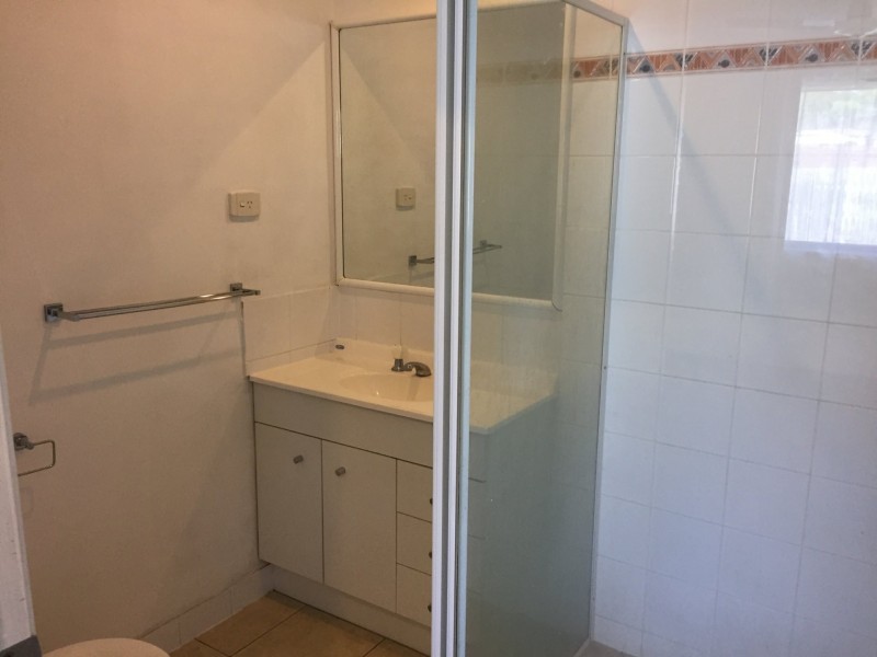 8 GREGORY STREET, Tannum Sands QLD 4680