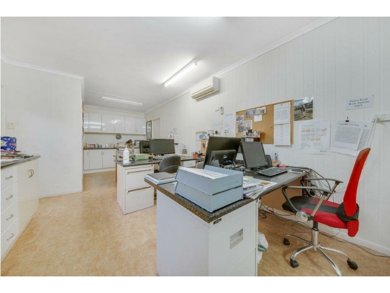 27 Pryde Street, Tannum Sands QLD 4680