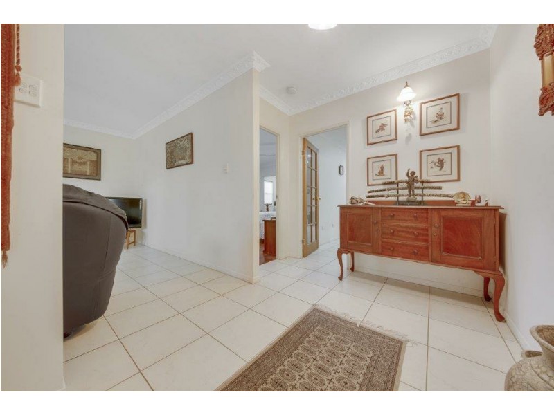 27 Pryde Street, Tannum Sands QLD 4680