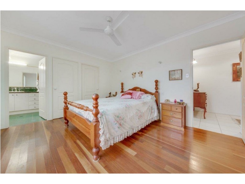 27 Pryde Street, Tannum Sands QLD 4680