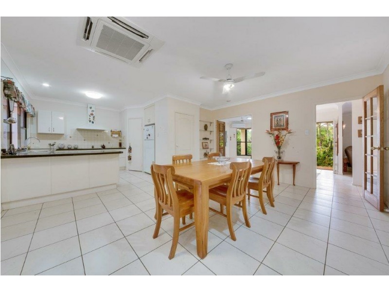 27 Pryde Street, Tannum Sands QLD 4680