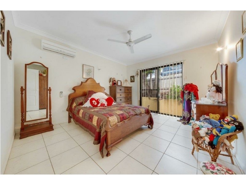 27 Pryde Street, Tannum Sands QLD 4680